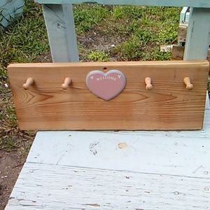 Welcome wooden sign